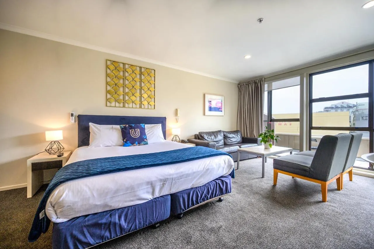 U Residence Hotel Wellington 4*,